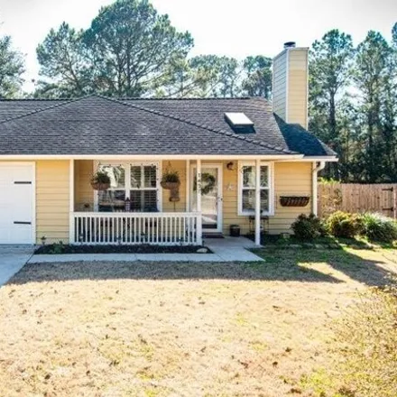 Rent this 3 bed house on 1499 Cypress Court in Mount Pleasant, SC 29466