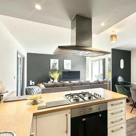 Buy this 2 bed apartment on 1157 Newham Way in London, E6 5JJ