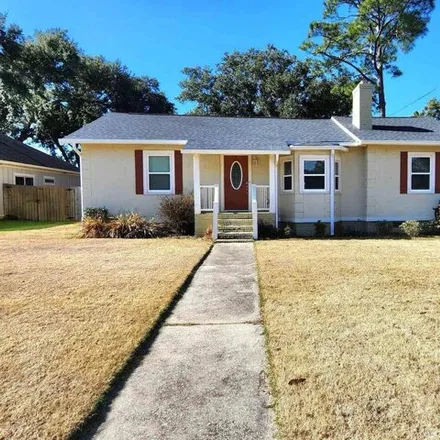 Rent this 3 bed house on 1585 East Fisher Street in Pensacola, FL 32503