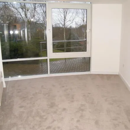 Image 5 - Waterfront Way, Brierley Hill, DY5 1LY, United Kingdom - Room for rent