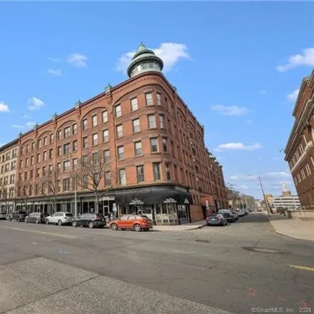 Rent this 1 bed condo on 433 Main Street in Hartford, CT 06106