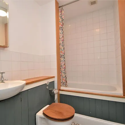 Image 5 - Sherborne House, 53 Apsley Road, Bristol, BS8 2SW, United Kingdom - Apartment for rent