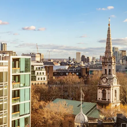 Rent this 2 bed apartment on Short's Gardens in London, WC2H 9AG