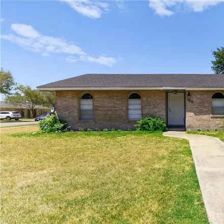 Image 1 - 1800 Marlin Street, Portland, TX 78374, USA - House for sale