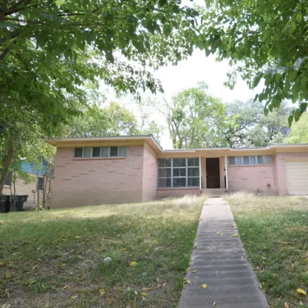 Rent this 3 bed house on 2805 W Avenue P