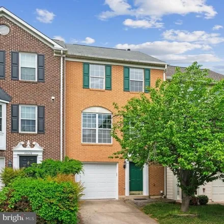 Rent this 3 bed townhouse on 43230 Clearnight Terrace in Ashburn, VA 20147