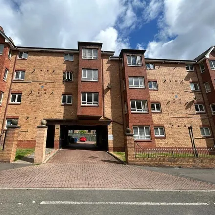Rent this 2 bed apartment on 334 Golfhill Drive in Glasgow, G31 2EH