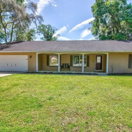 Buy this 3 bed house on 600 Southeast 21st Place in Ocala, FL 34471