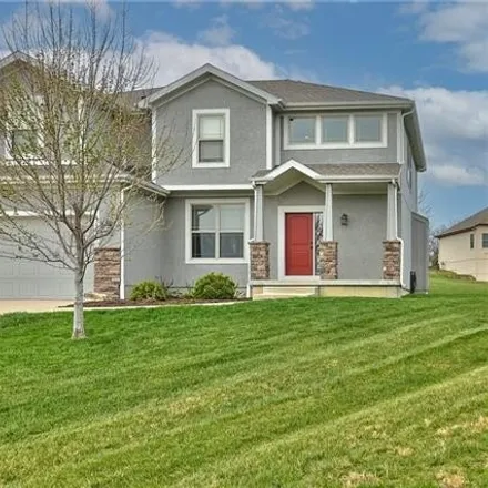 Buy this 4 bed house on 15098 Lakeview Place in Basehor, Leavenworth County