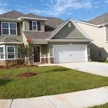 Rent this 4 bed house on Wainwright Drive in Crestview, FL 32536