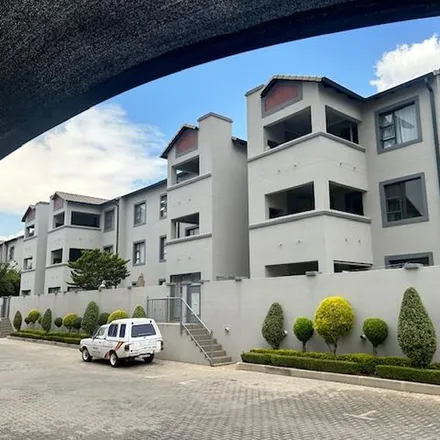 Image 9 - Gooseberry Street, Wilgeheuwel, Roodepoort, 2040, South Africa - Townhouse for rent