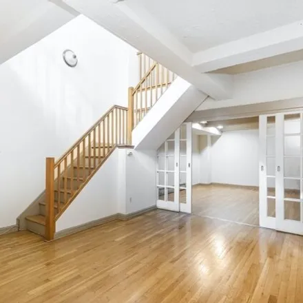 Image 3 - 492 Henry St Apt 1f, Brooklyn, New York, 11231 - Condo for sale