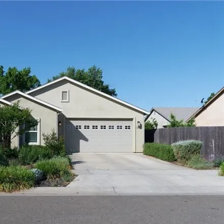 Buy this 3 bed house on 2881 Clark Way in Chico, CA 95973