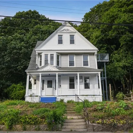 Buy this 5 bed house on 124 Broad Street in Norwich, CT 06360
