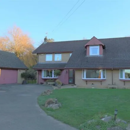 Buy this 4 bed house on unnamed road in Trerhyngyll, CF71 7ST