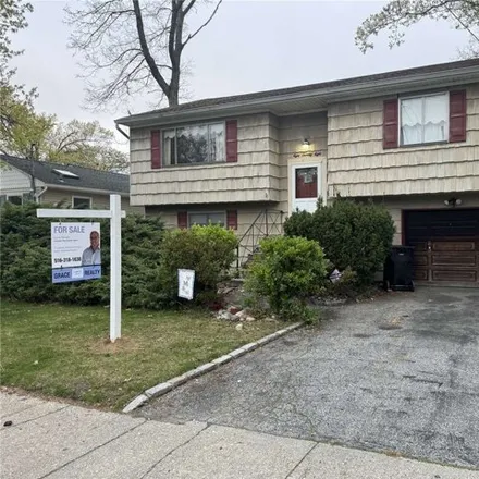Buy this 3 bed house on 878 Udall Road in West Islip, NY 11795