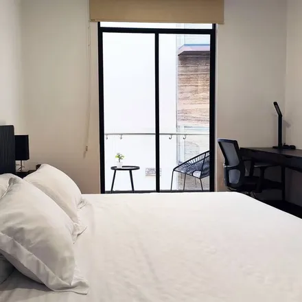 Rent this 3 bed apartment on Cuauhtémoc in 06140 Mexico City, Mexico