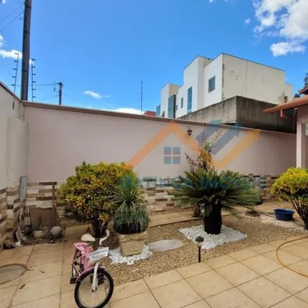 Buy this 3 bed house on Rua Monteiro Lobato in Santana do Paraíso - MG, 35164-455