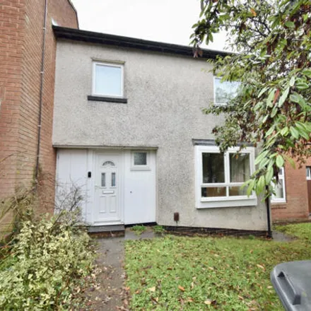 Buy this 3 bed townhouse on Balderstone Close in Leicester, LE5 4DZ