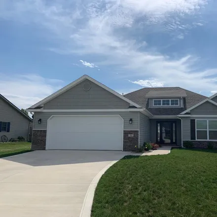 Buy this 3 bed house on 905 Meadow Way in Churubusco, IN 46723