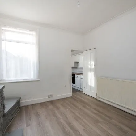 Rent this 1 bed apartment on 22;23 Fernhill Street in London, E16 2HZ
