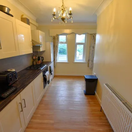 Rent this 1 bed apartment on 131 Otley Road in Leeds, LS6 4BA