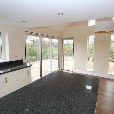 Rent this 5 bed apartment on unnamed road in Aylesbeare, EX5 2JF
