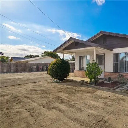 Buy this 4 bed house on 40720 East Mayberry Avenue in Hemet, CA 92544