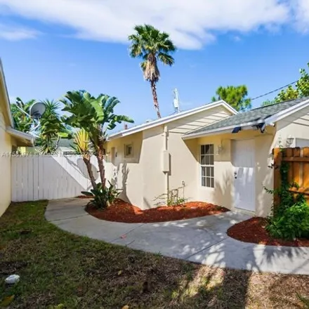 Image 3 - 429 32nd Street, West Palm Beach, FL 33407, USA - House for rent