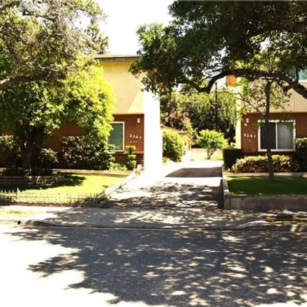 Buy this 2 bed townhouse on 3271 Montrose Avenue in Glendale, CA 91214
