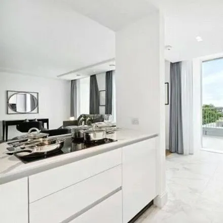 Image 5 - 1 Millbank, Westminster, London, SW1P 3SF, United Kingdom - Room for rent