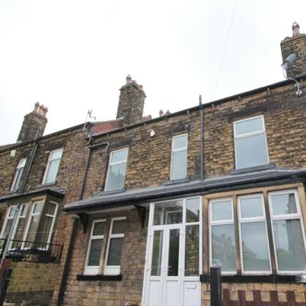 Rent this 1 bed house on Rosemont Avenue in Pudsey, LS13 3PX