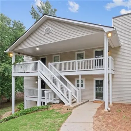 Buy this 2 bed condo on 1524 Countryside Place in Smyrna, GA 30080