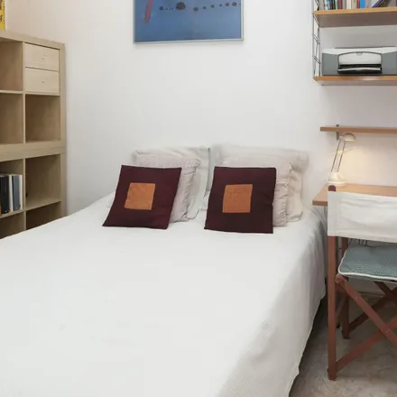 Rent this 2 bed room on Carrer de Sant Baltasar in 08001 Barcelona, Spain
