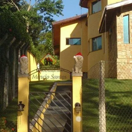 Buy this 5 bed house on Rua do Lago in Cataguá, Taubaté - SP