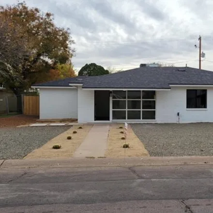 Rent this 3 bed house on 501 West 14th Street in Tempe, AZ 85281