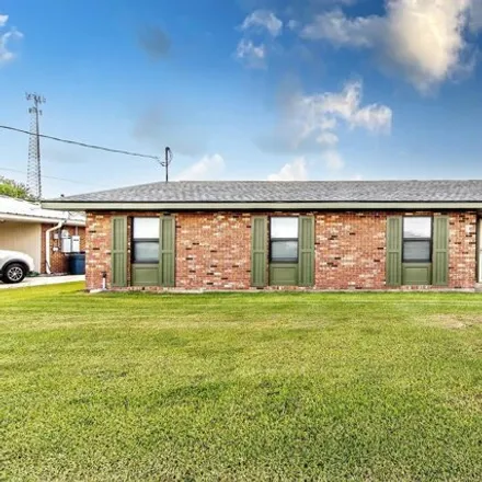 Buy this 3 bed house on 223 Bellaire Drive in Cypress Gardens, Terrebonne Parish