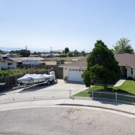 Buy this 3 bed house on 1101 Median Avenue in Porterville, CA 93257