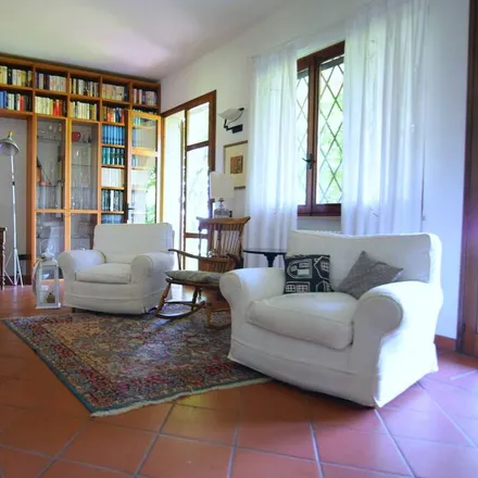 Rent this 3 bed house on Forlì in Forlì-Cesena, Italy