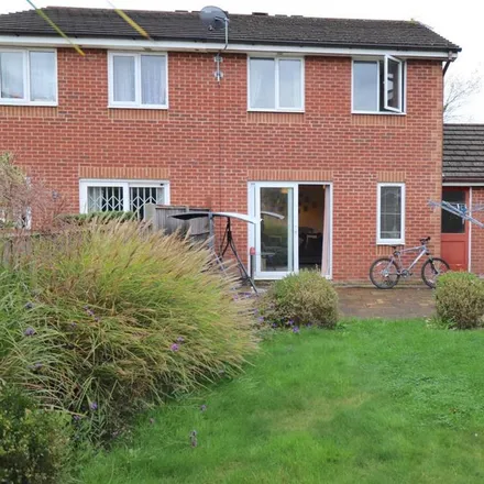 Rent this 3 bed duplex on Lowland Road in Denmead, PO7 6YN