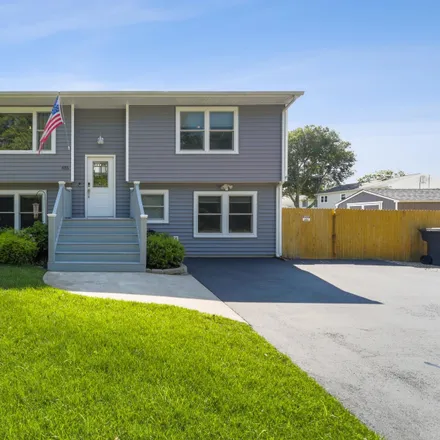 Buy this 3 bed house on 655 Garfield Avenue in Toms River, NJ 08753