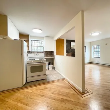 Rent this 3 bed apartment on 32 Greene Avenue in New York, NY 11238