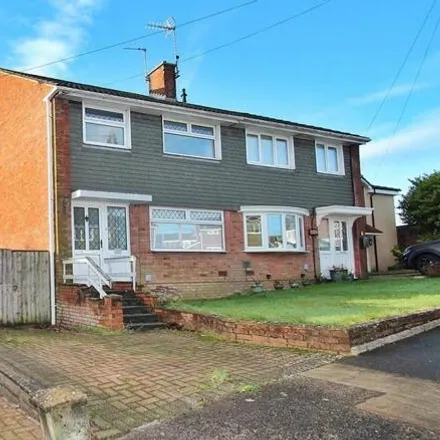 Buy this 3 bed duplex on Carlton Crescent in Beddau, CF38 2RS