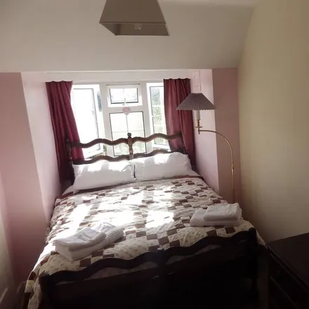 Rent this 3 bed house on Yoxford in IP17 3JA, United Kingdom
