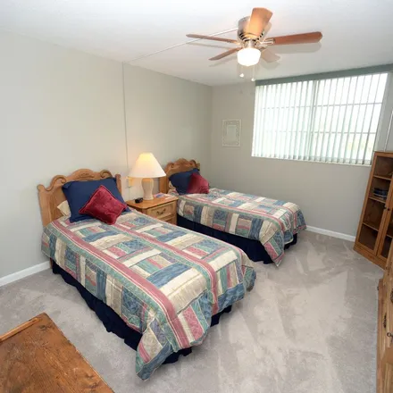 Rent this 2 bed apartment on unnamed road in Juno Beach, Palm Beach County