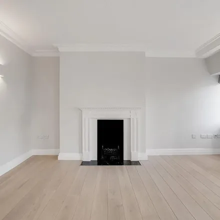 Rent this 2 bed apartment on Sloane Street in London, SW1X 9PU