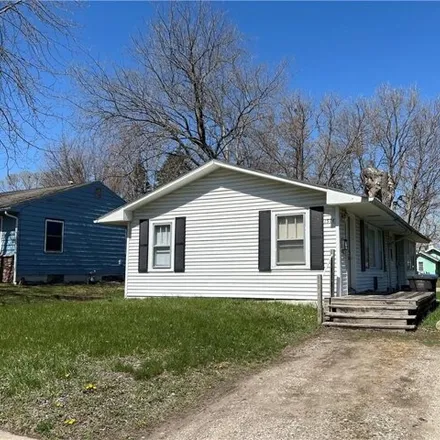 Buy this 2 bed house on 1554 Arthur Avenue in Des Moines, IA 50316