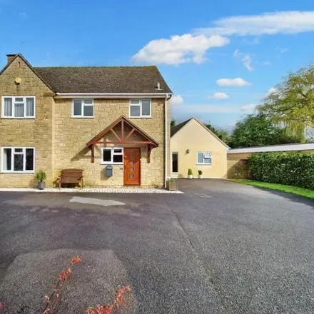 Buy this 5 bed house on Barn Close in Gretton, GL54 5YT