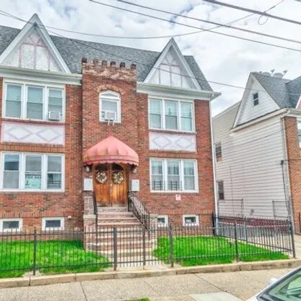 Image 1 - 173 Montclair Avenue, Newark, NJ 07104, USA - House for rent
