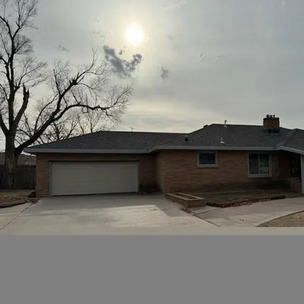 Buy this 3 bed house on Quivira Avenue in Great Bend, KS 67530